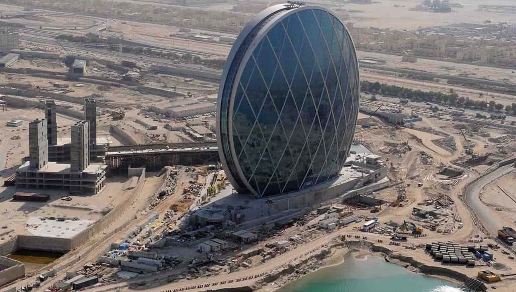 مبنى (الدار) في أبو ظبي