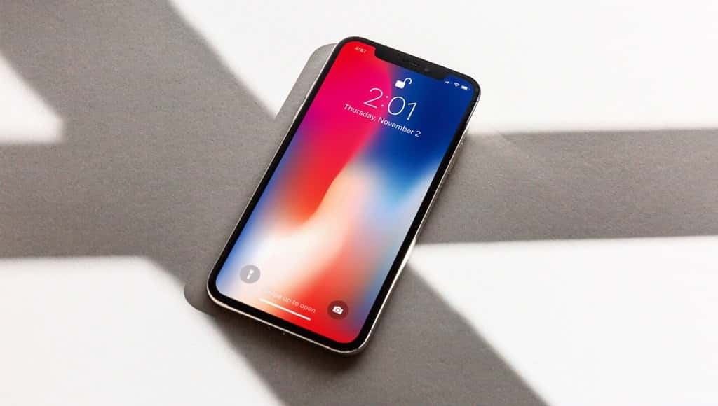 هاتف iPhone X