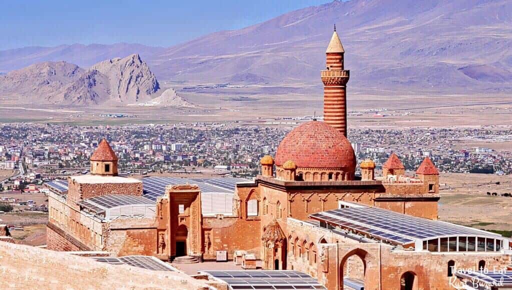 الرجل الأقل حظاً في العالم! نصوص تاريخية تثبت لنا وفاة أحد الأشخاص بعدما ضربه نيزك!