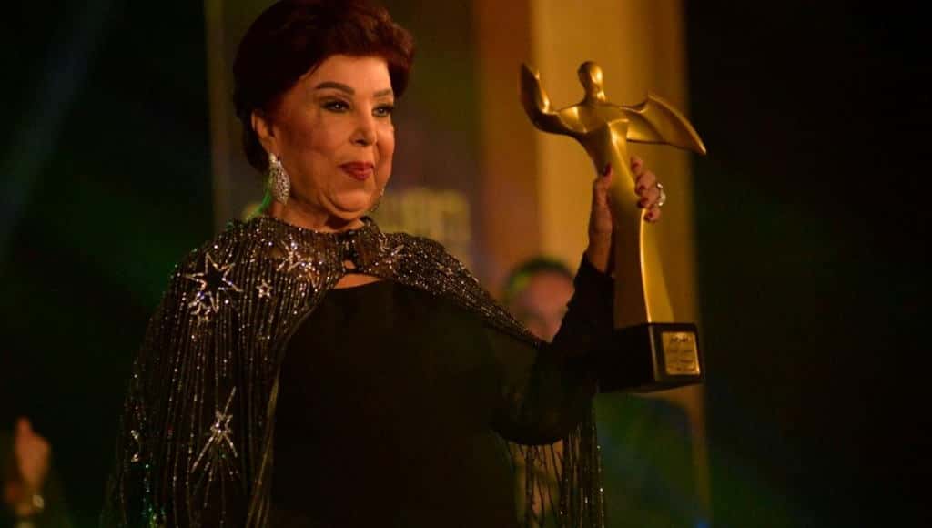 كتابة متأخرة عن رجاء الجداوي.. أو عن نجوم الصدفة في السينما المصرية