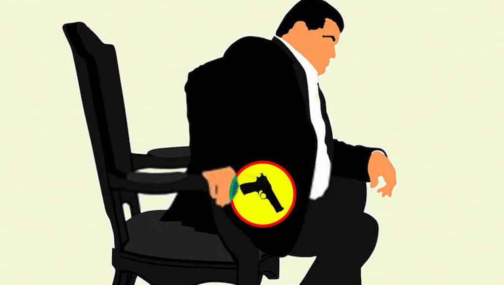 كيف تكشف شخصاً يخفي مسدسًا؟
