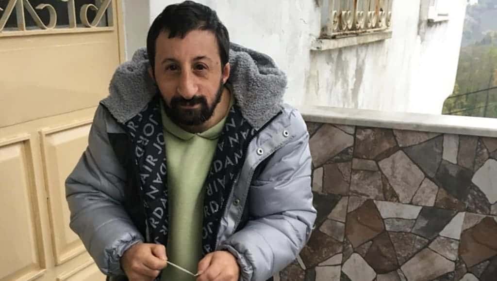 دخلك بتعرف كوكسال بابا؟ أحد أشهر الأتراك وأحبّهم لقلب العالم والذي فاقت شهرته الكثير من الفنانين والرياضيين