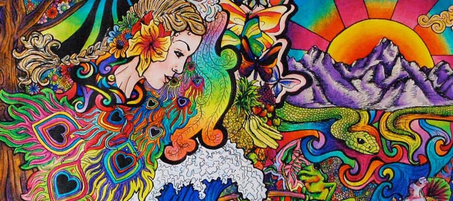 رسم فني ملون يجمع بين عناصر الطبيعة كالحيوانات والنباتات ووجه امرأة بأسلوب سريالي