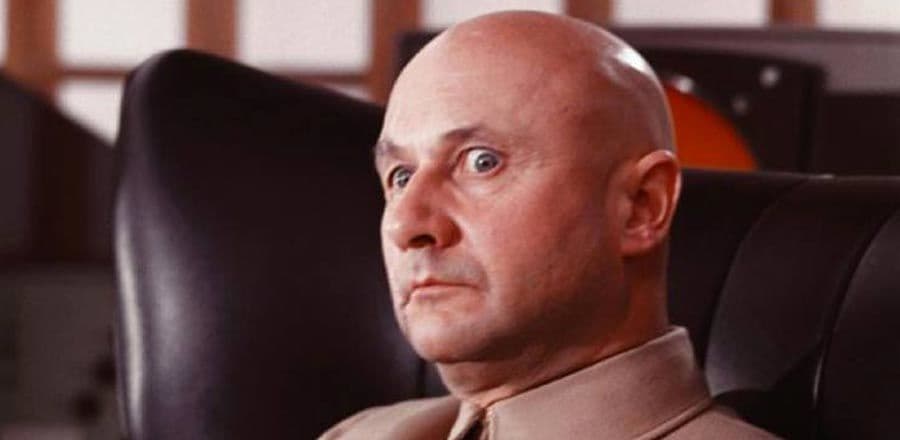 أرنست بلوفلد Ernst Blofeld