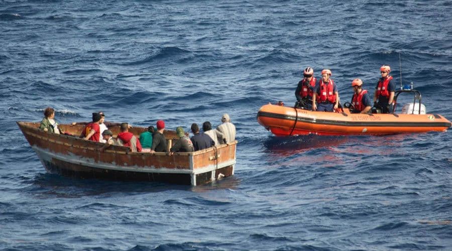 قوارب مهاجريين كوبيين عبر البحر