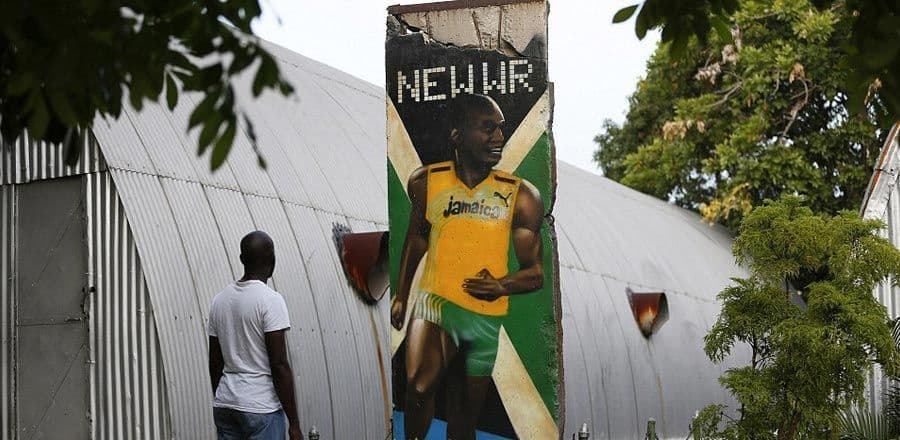 جزء من جدار وسين بولت Usain Bolt