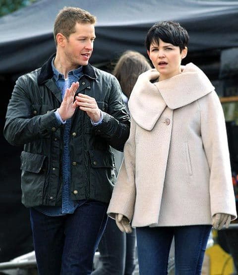 الممثلان Ginnefer Goodwin وJosh Dallas