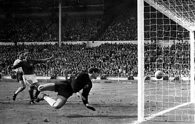 كأس العالم لكرة القدم المقامة في سنة 1966