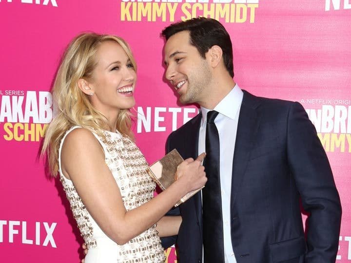 الثنائي Anna Camp وSkylar Astin