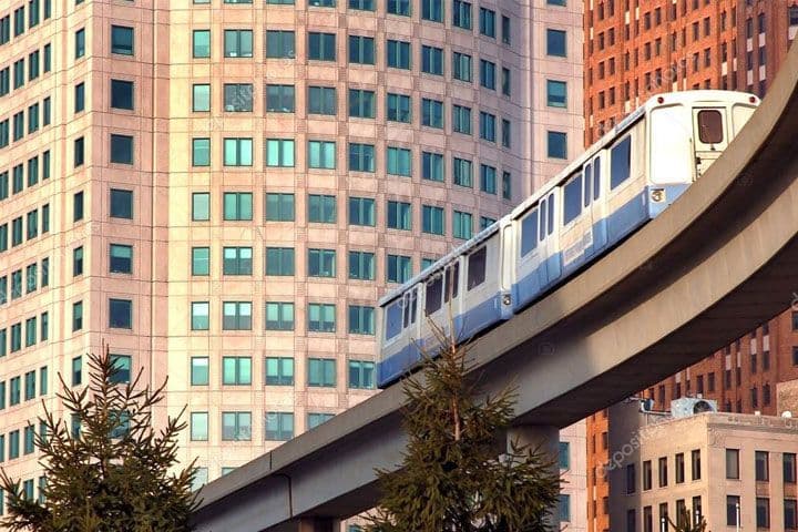 الترام الخاص بمدينة ديترويت الأمريكية