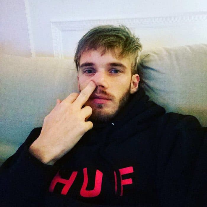 (فيليكس كيلبرغ) Felix Kjellberg