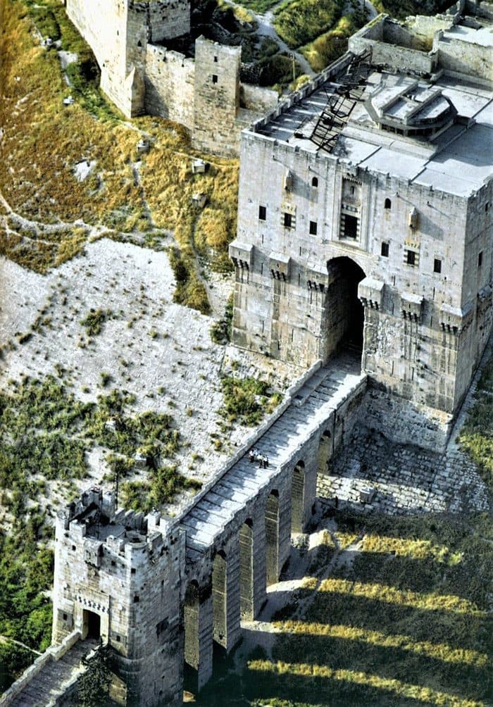 مدخل قلعة (حلب)