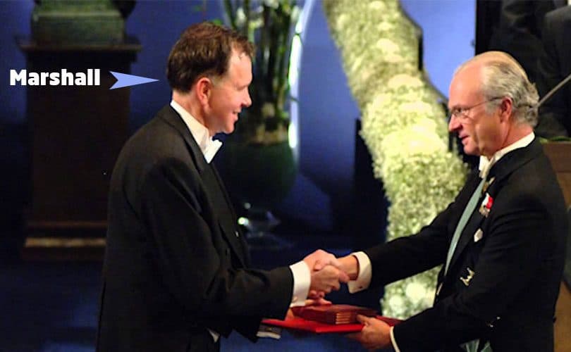 تكريم الطبيب Barry Marshall