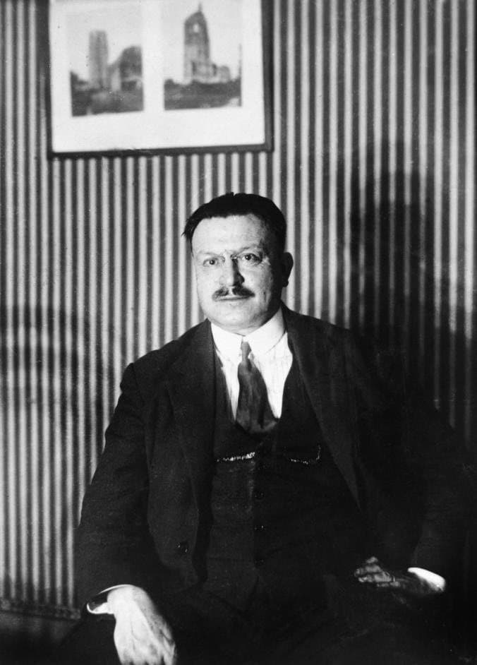 (جورج لادو) George Ladoux مدير مكتب الاستخبارات لدى وزارة الدفاع الفرنسية