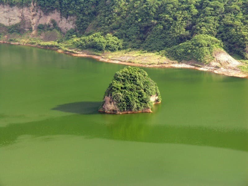 (فولكان بوينت).