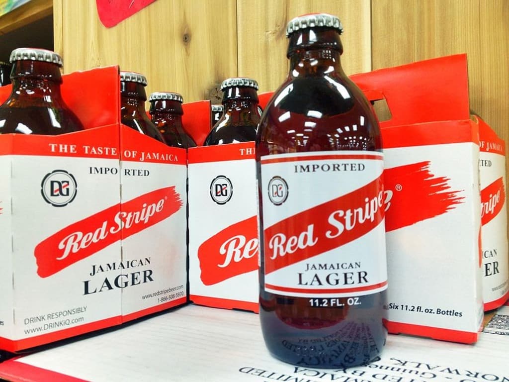  بيرة Red Stripe في جامايكا