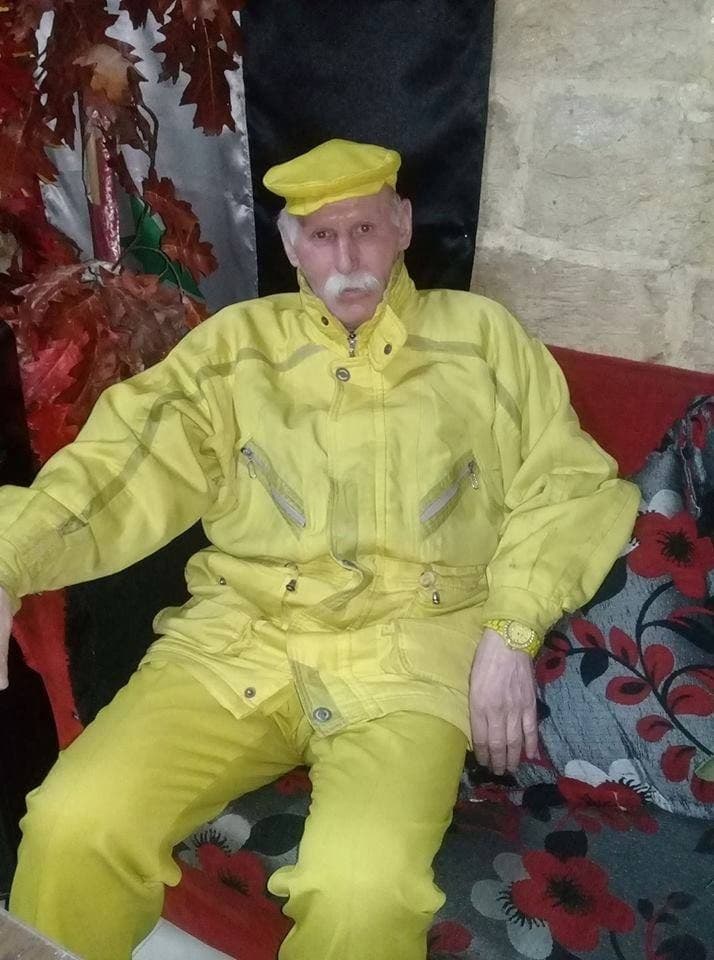 الرجل الأصفر