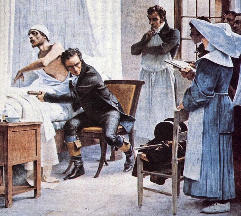 أطباء يتحققون من الموت الفعلي لإحدى الجثث.