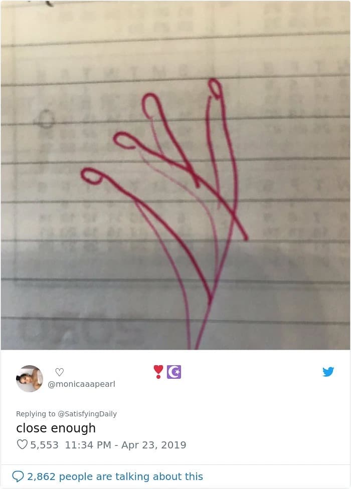 مسودة رسمة يد بشرية