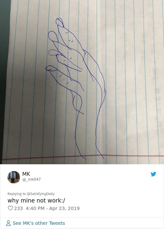 مسودة رسمة يد بشرية