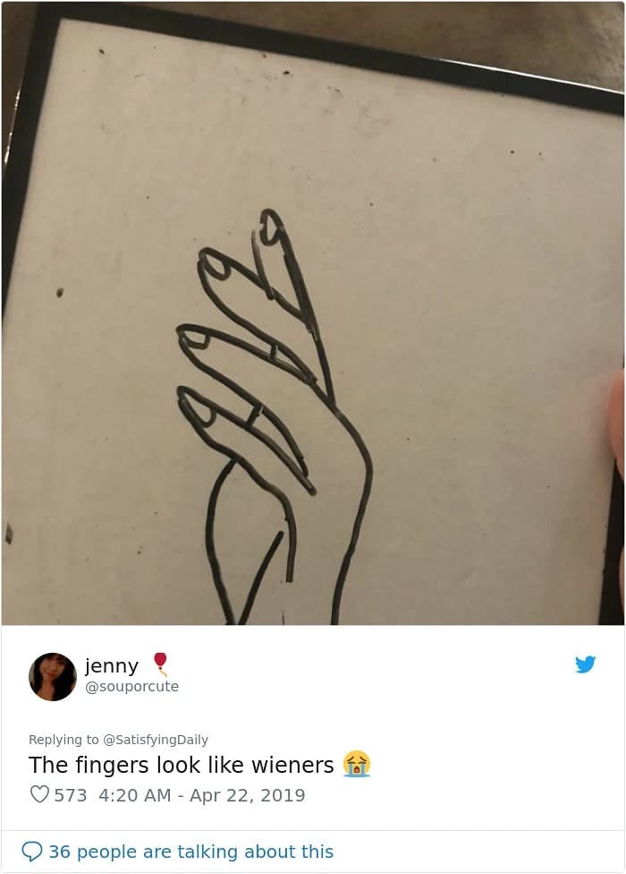 مسودة رسمة يد بشرية