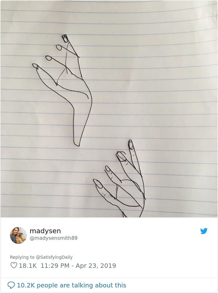 مسودة رسمة يد بشرية