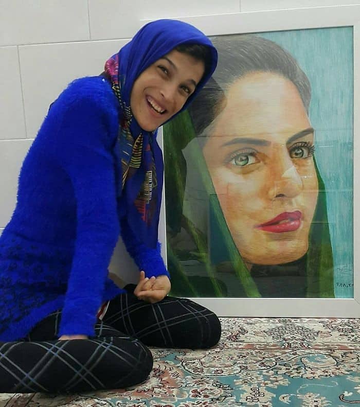 لوحات فنية من إبداع فاطمة حمامي نصر آبادي