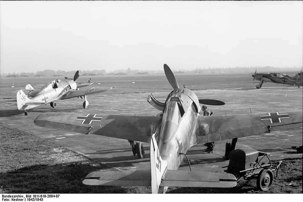 صورة طائرة Focke-Wulf Fw 190 في فرنسا.