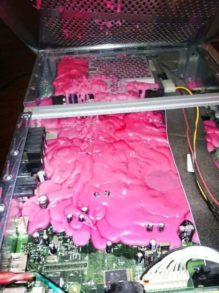 بطاقة أم