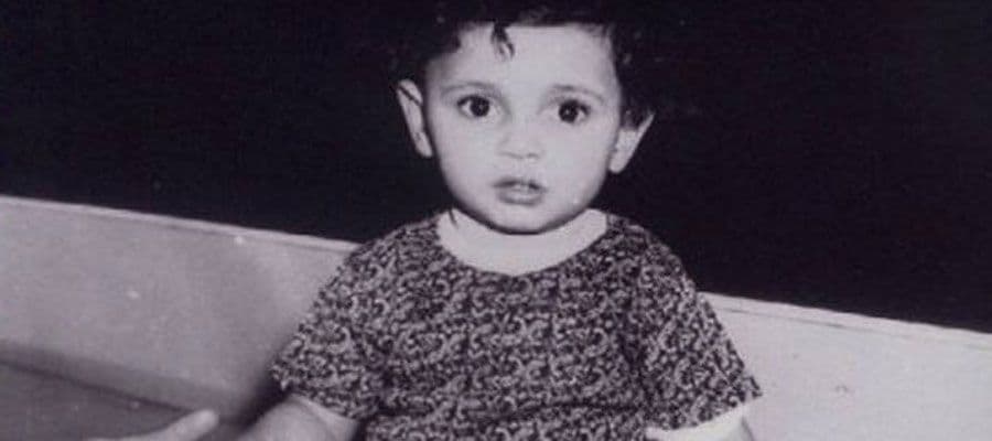 عادل امام وهو طفل