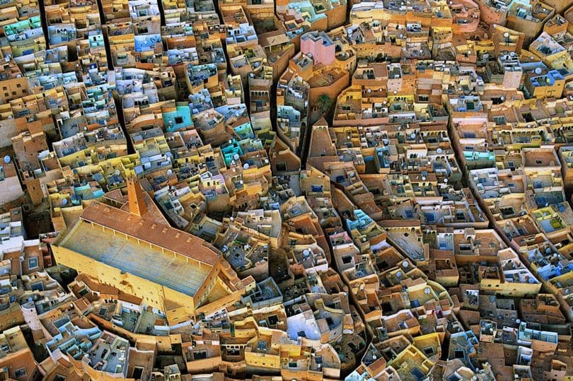 مدينة (العطوف) في وادي ميزاب