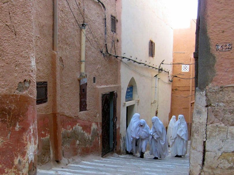 النساء في مدينة (غرداية)