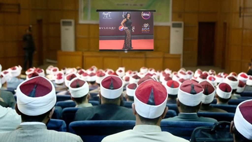 دار الافتاء تجتمع للمرة العاشرة لمشاهدة فيديو فستان رانيا يوسف قبل الحكم عليها
