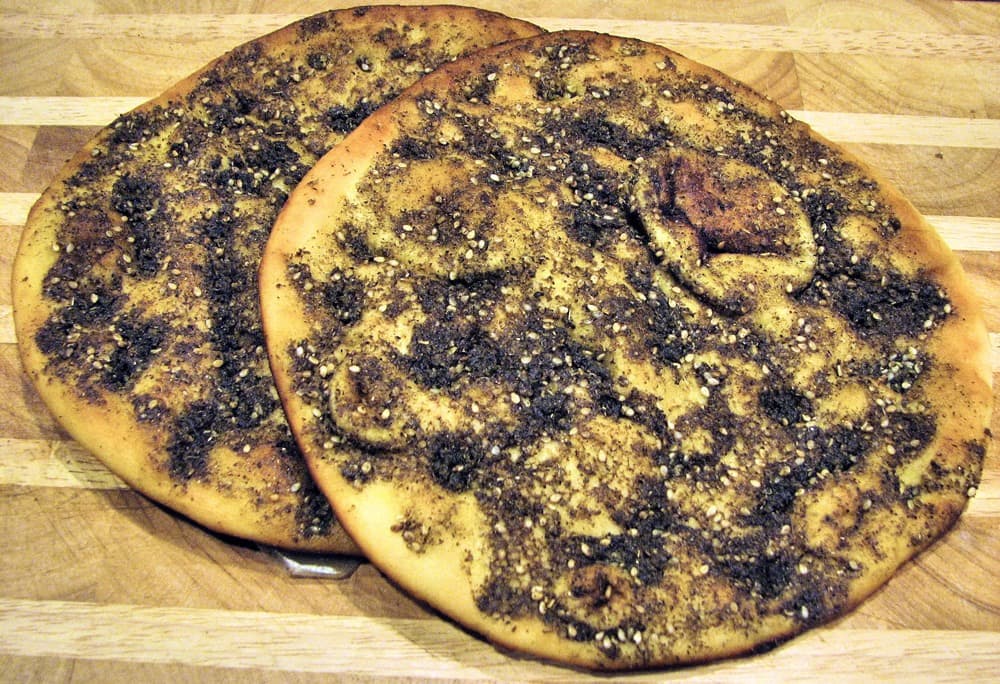 مناقيش