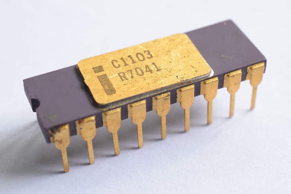 رقاقة إنتل C1103