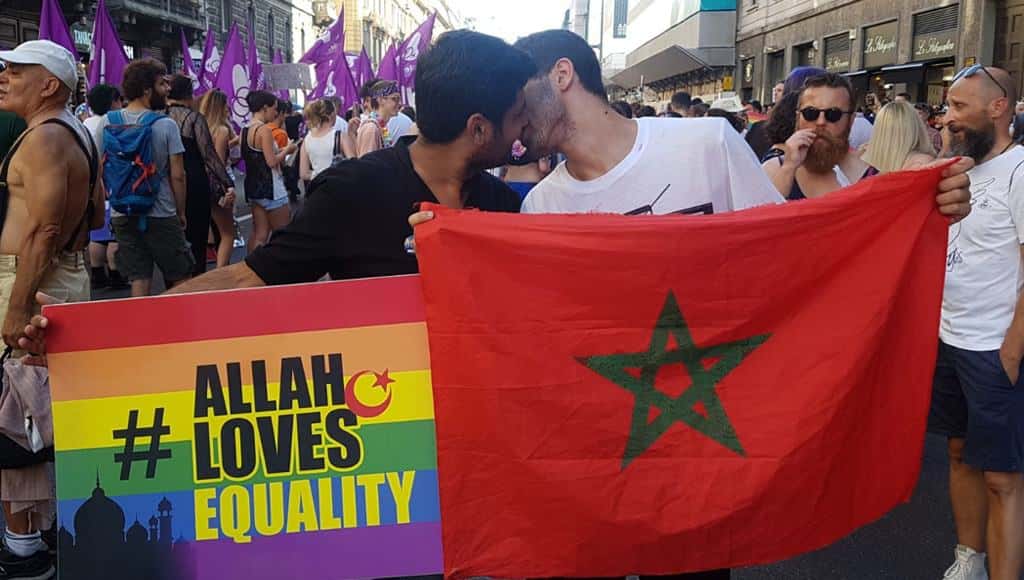 مثليو المغرب يعيشون في خوف دائم بعدما انتشر فيديو يحثّ الناس على فضحهم باستخدام تطبيقات المواعدة، ما سيشكل تهديداً مباشراً على حياتهم