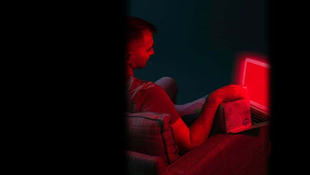 هل عليكِ القلق إن كان زوجك يستمني أكثر من ممارسة الجنس معك؟