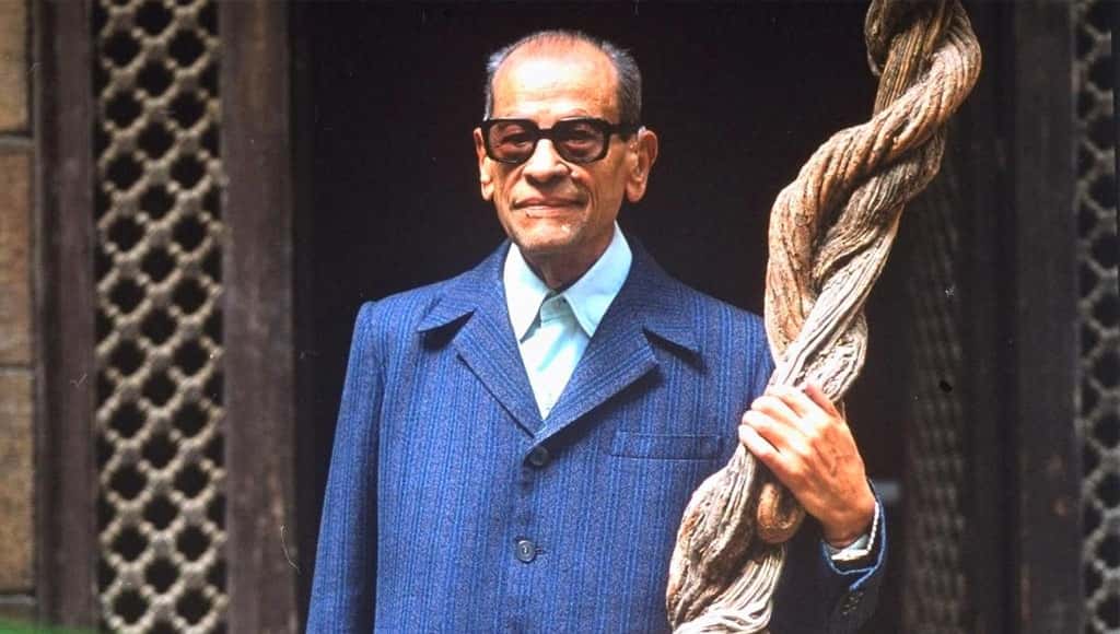 نجيب محفوظ: الأديب العظيم الذي أراد تنوير مصر وتثقيف شعبها