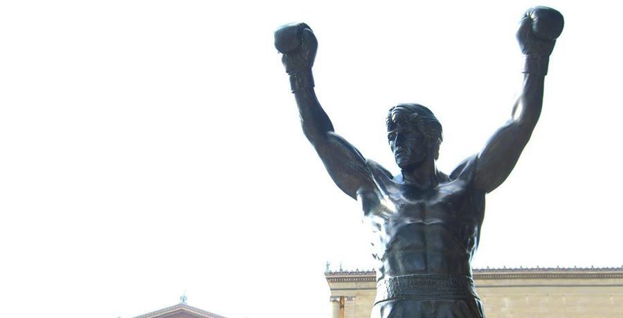 تمثال لشخصية روكي في فيلادلفيا
