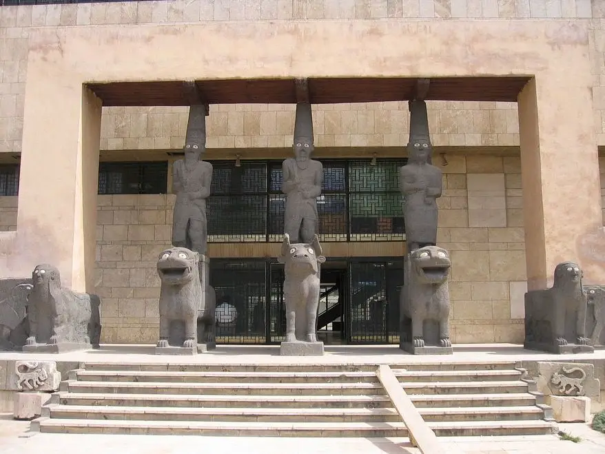 مدخل متحف حلب الوطني.