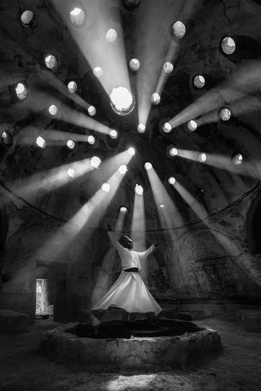”العبادة“ في تركيا للمصور F. Dilek Uyar
