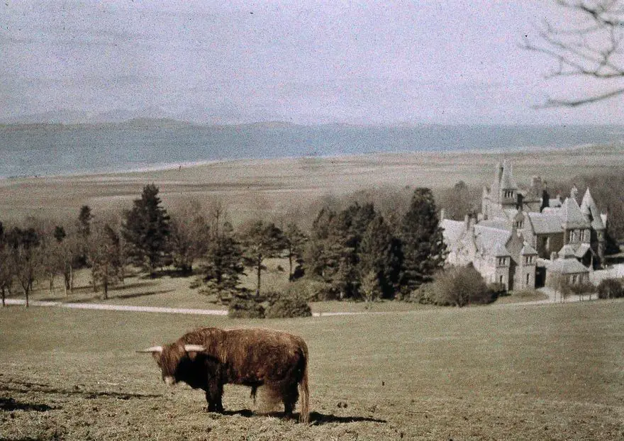 قلعة ”هايلاند“ في اسكوتلاندا سنة 1920