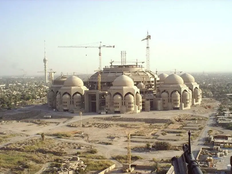مسجد الرحمن الذي لم يتم إكمال بنائه في بغداد