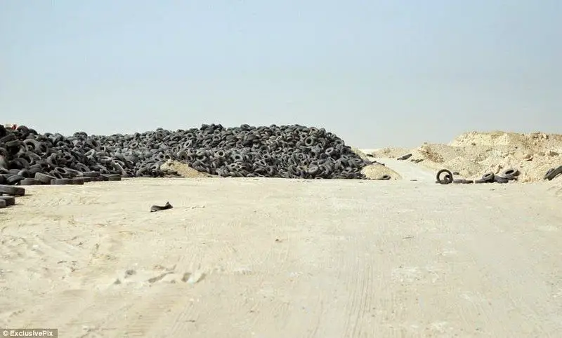 مقبرة الإطارات في الكويت
