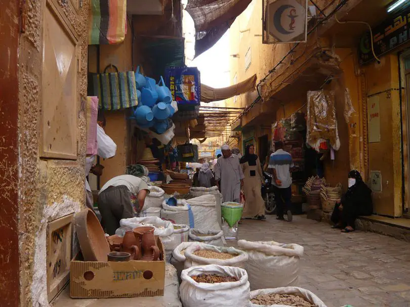محلات تجارية في مدينة (غرداية)
