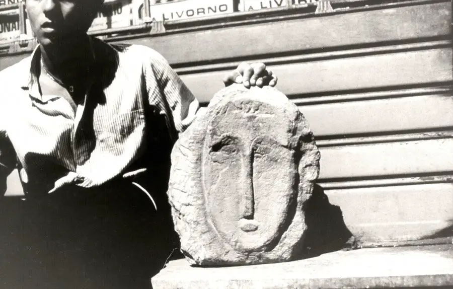 تماثيل Modigliani المفقودة