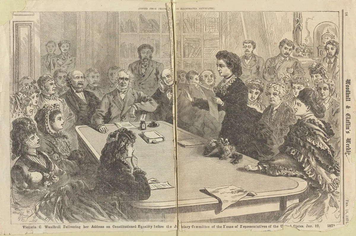 (فيكتوريا وودهل) وهي تلقي خطابها حول المساواة الدستورية أمام اللجنة القضائية التابعة لمجلس النواب في الولايات المتحدة في 12 يناير 1871