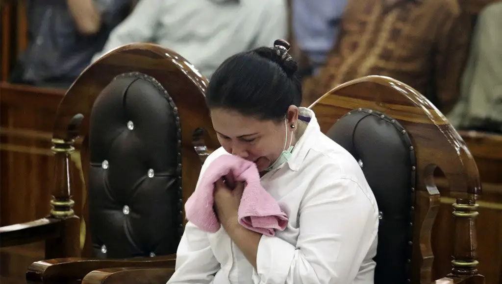ميليانا وهي تبكي أثناء محاكمتها المثيرة للجدل