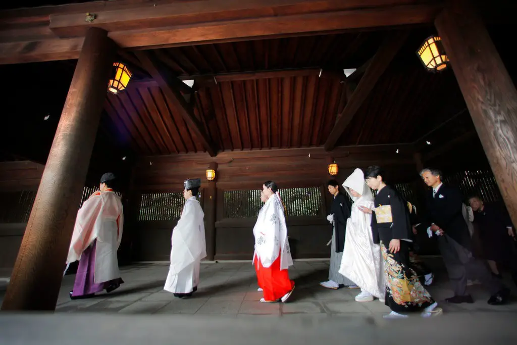 العروس اليابانية