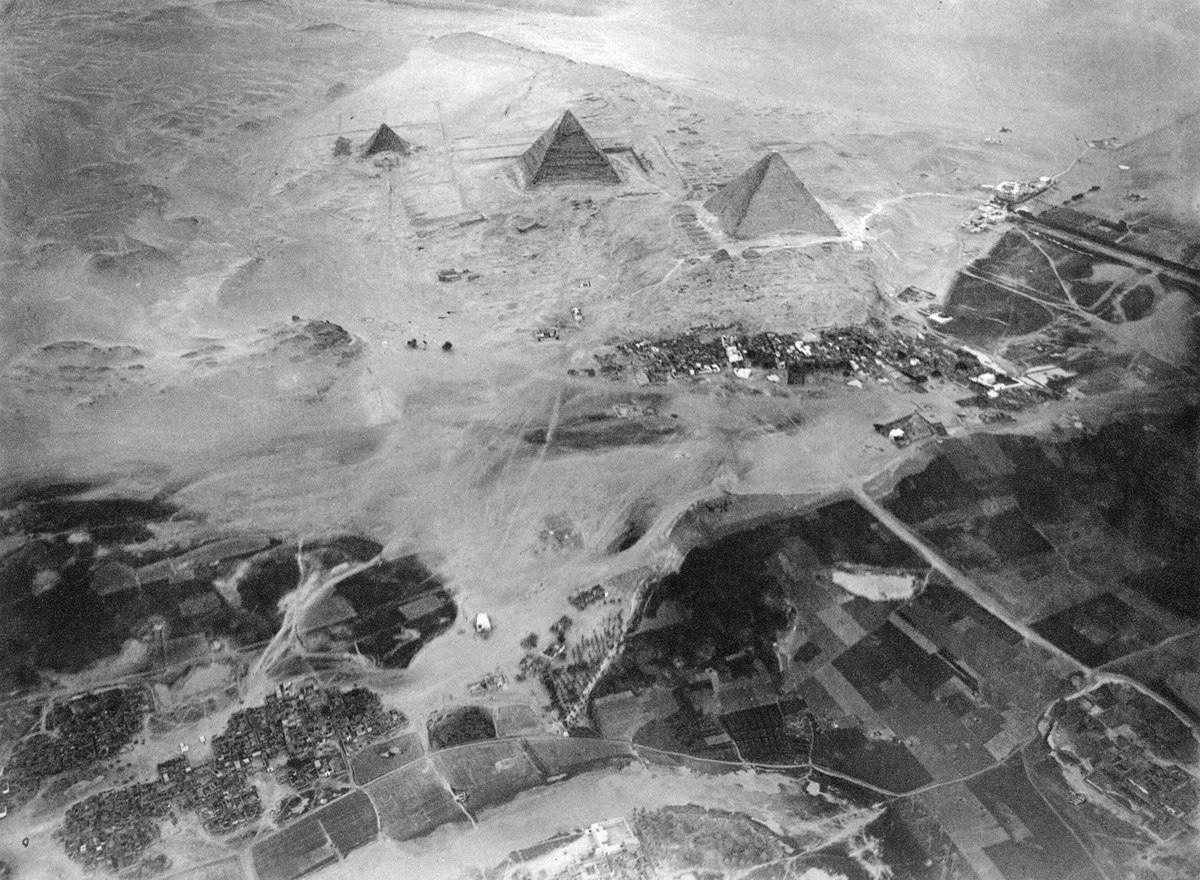 صورة لمدينة (جيزة) وأهرامات مصر العظيمة سنة 1904